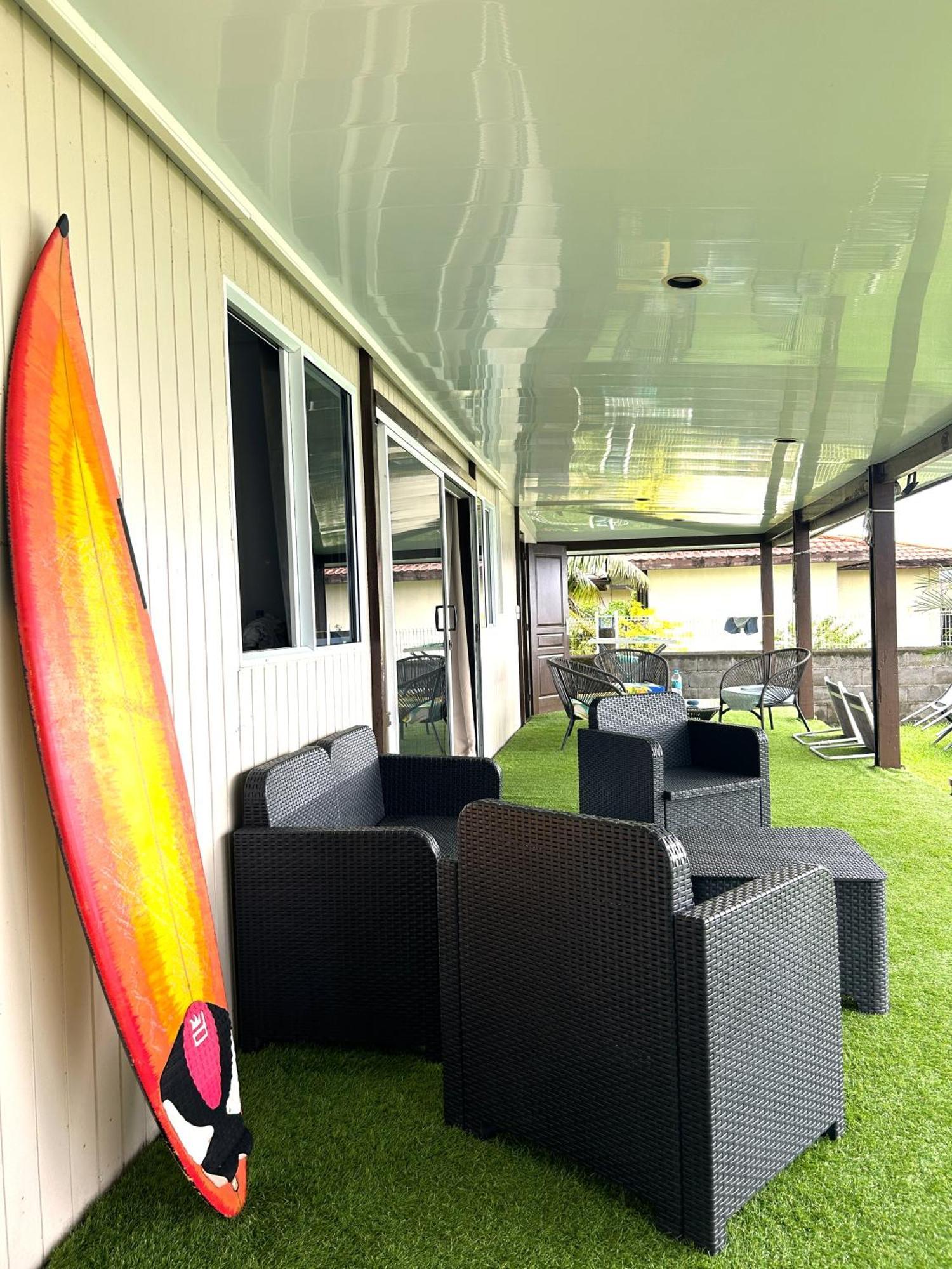 Hava'E Lodge Teahupoo Eksteriør bilde