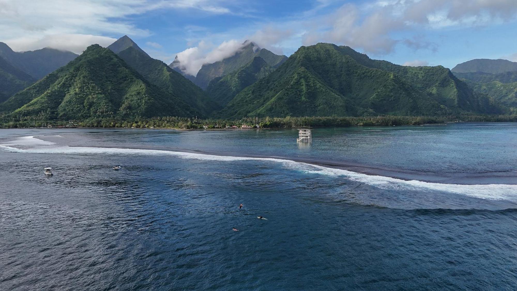 Hava'E Lodge Teahupoo Eksteriør bilde