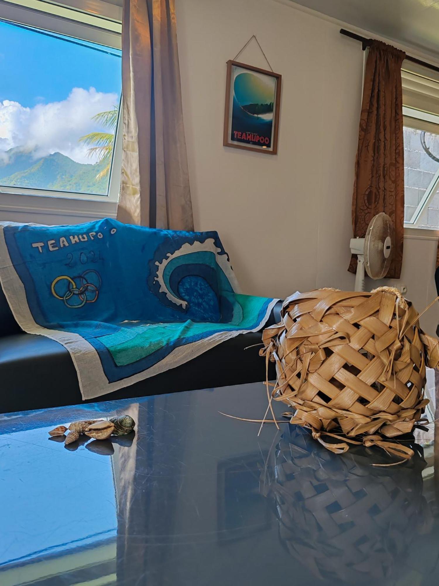 Hava'E Lodge Teahupoo Eksteriør bilde